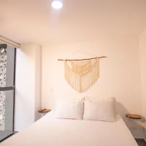  Aparthotel Tranvia 40