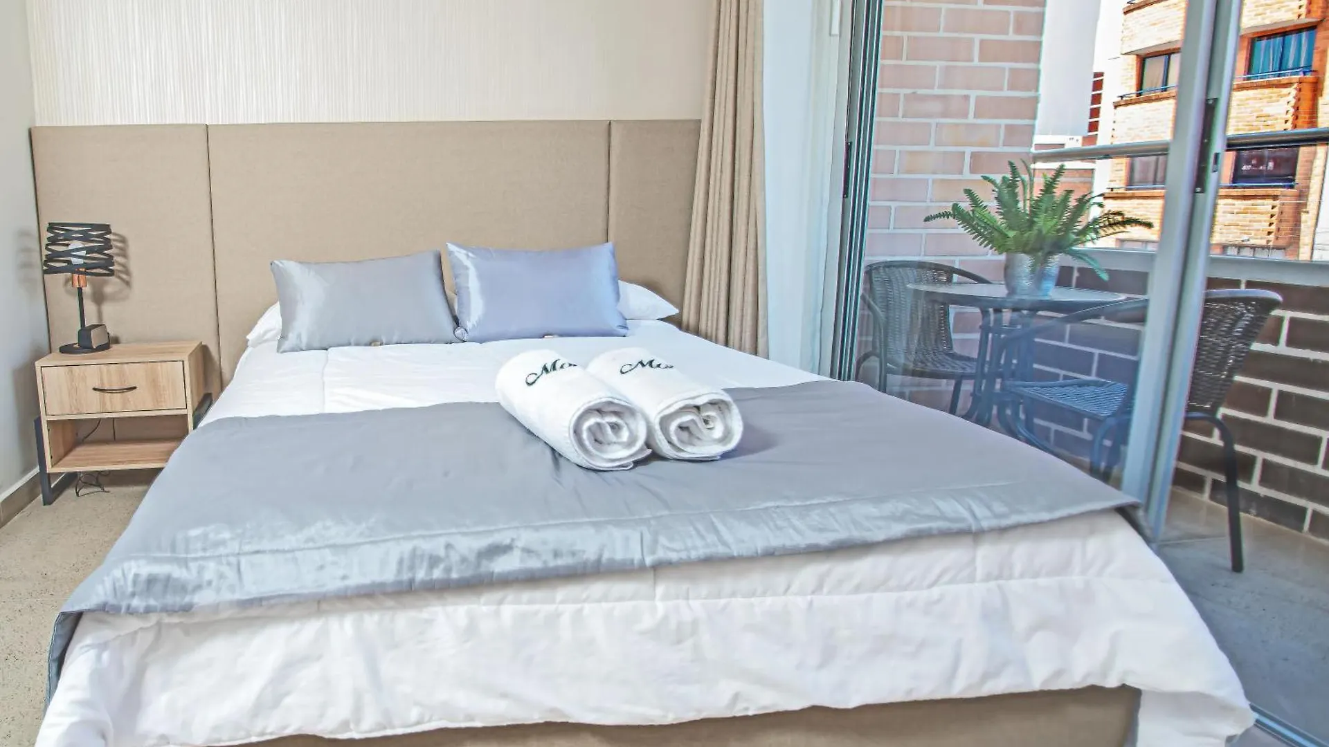 Apartamentos Montecarlo Medellin Aparthotel