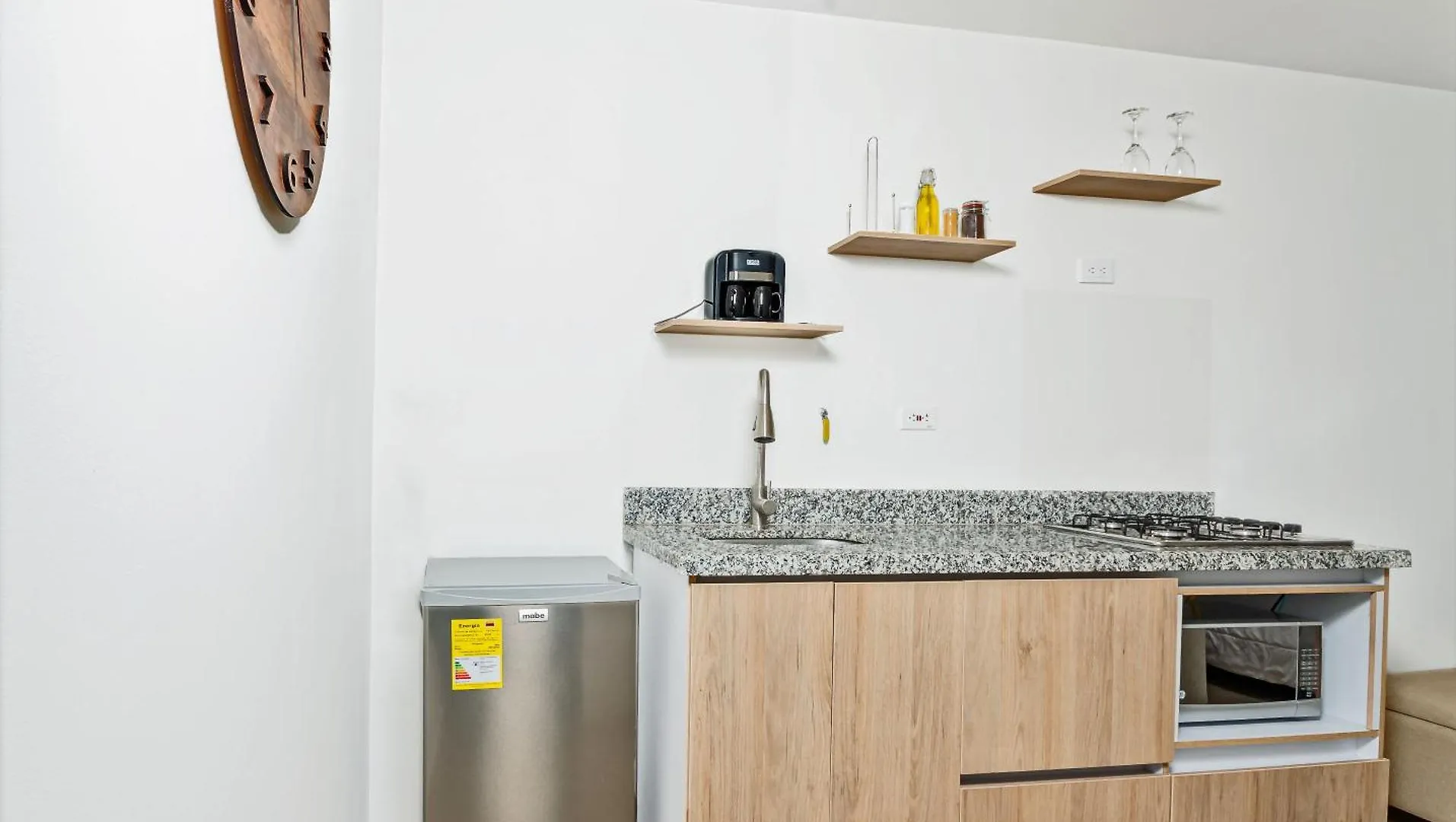 Apartamentos Montecarlo Medellin 0*,